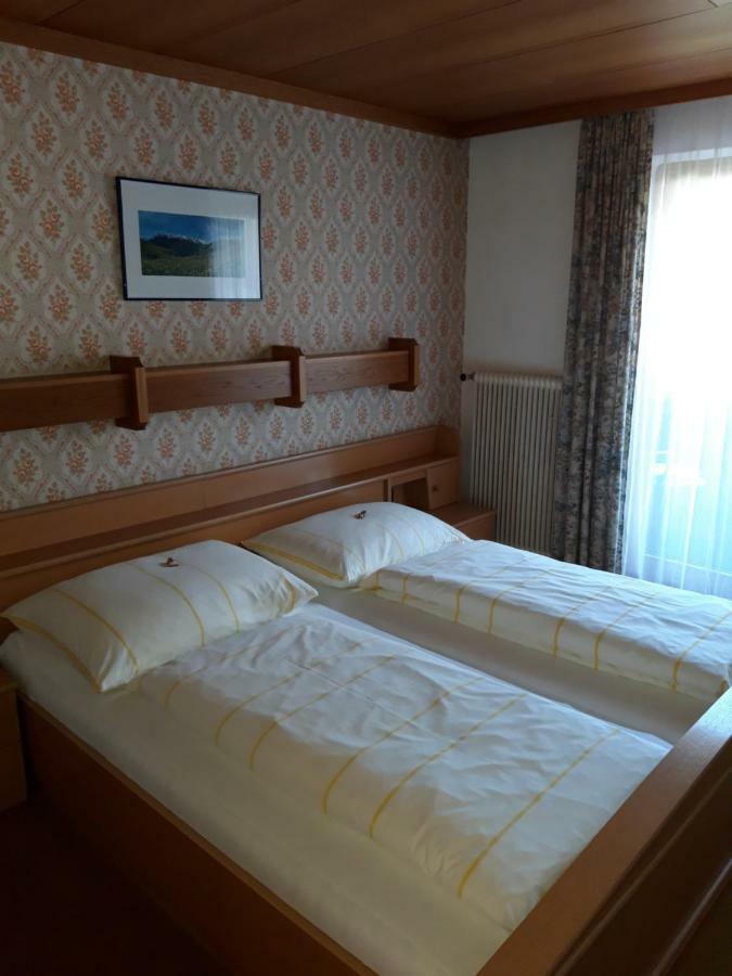 Haus Josef Bed & Breakfast Mayrhofen Bagian luar foto